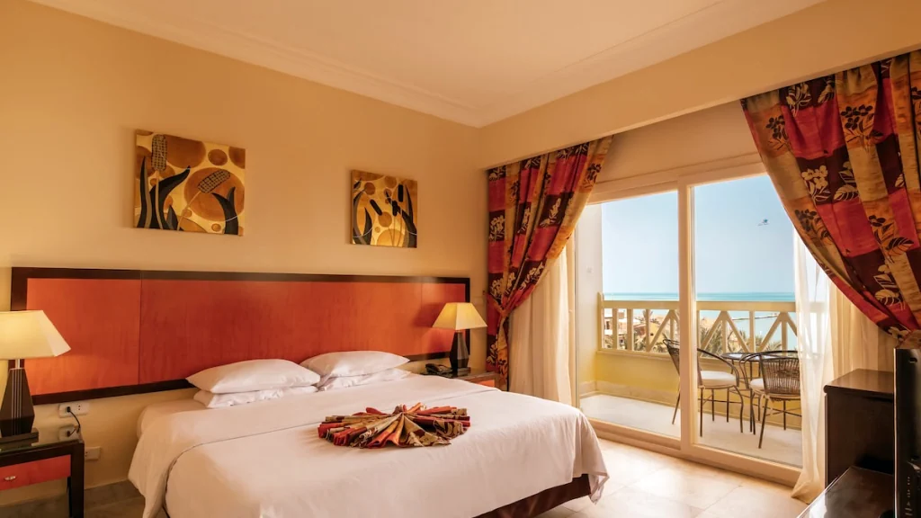 الفندق إيه أم سى رويال - الغردقة